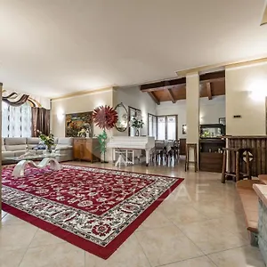 https://villa-paselli.emilia-romagnahotels.net